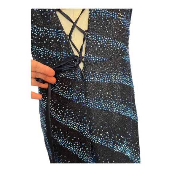 🆕 NWT Rachel Evans STUNNING navy blue beaded formal gown – size 10 - Picture 7 of 12